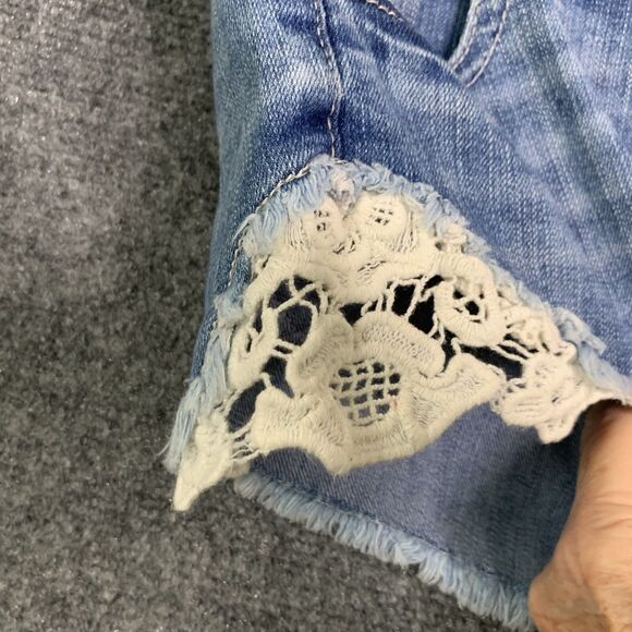 Denim Hot Pants Booty Shorts Jolt Jr Size 1 Crochet Detail Raw Hems - Picture 4 of 10